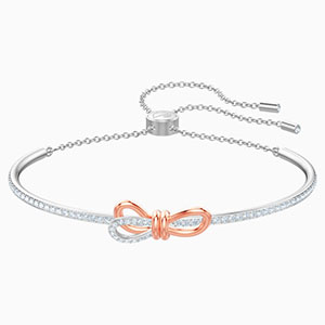 Swarovski-2021-Christmas-Collection-bowbangle