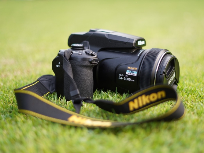 nikon-coolpıx-P1000