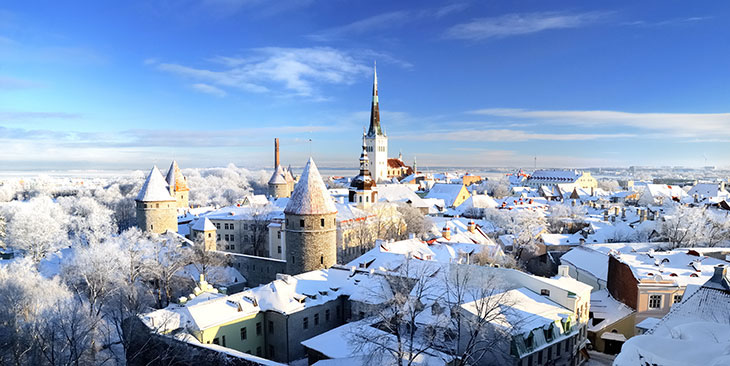 fairytale-winter-destinations-tallinn-estonia-1