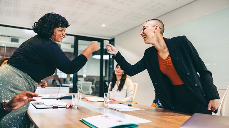 employees-happy-featured-img