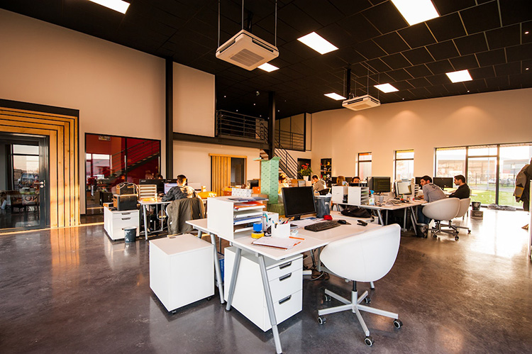 productivity-in-the-workplace-featured-img