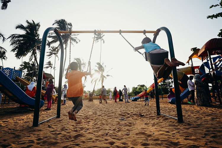 playground-equipment-featured-img