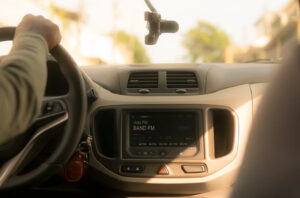 best-audio-systems-for-your-car-featured-img
