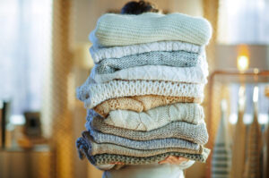 best-materials-for-sustainable-sweaters-featured-img
