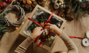 christmas-gift-dec23-featured-img
