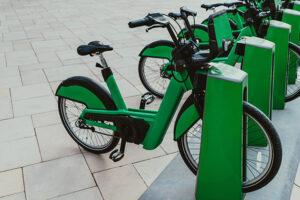 e-bike-friendly-cities-dec23-featured-img