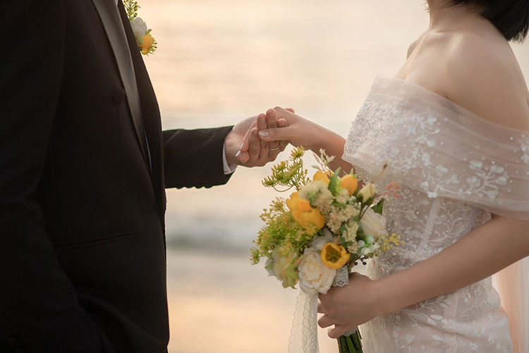 Romantic-Elopement-Destinations-oct24-featured-img