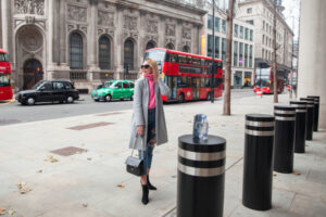Luxury in London feb25 v-1